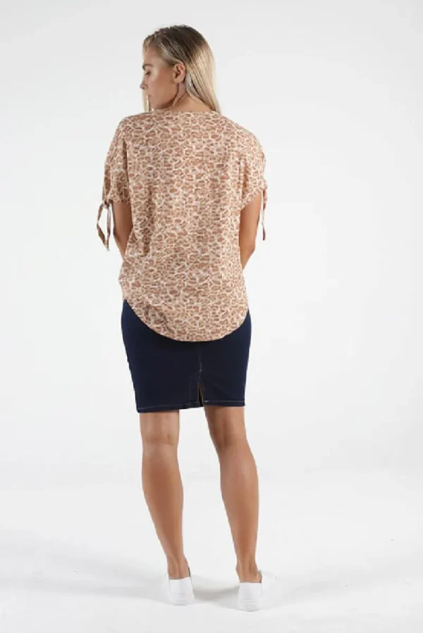 Betty basics Avery Top^ Tops