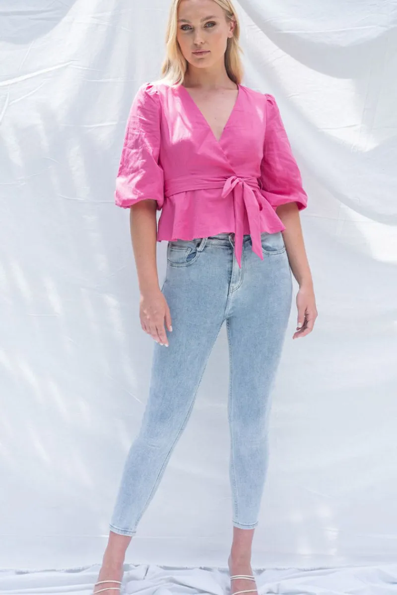 cross_front_bubble_sleeve_2-1.webp Zeinert & Co Cross Front Bubble Sleeve Top^ Tops