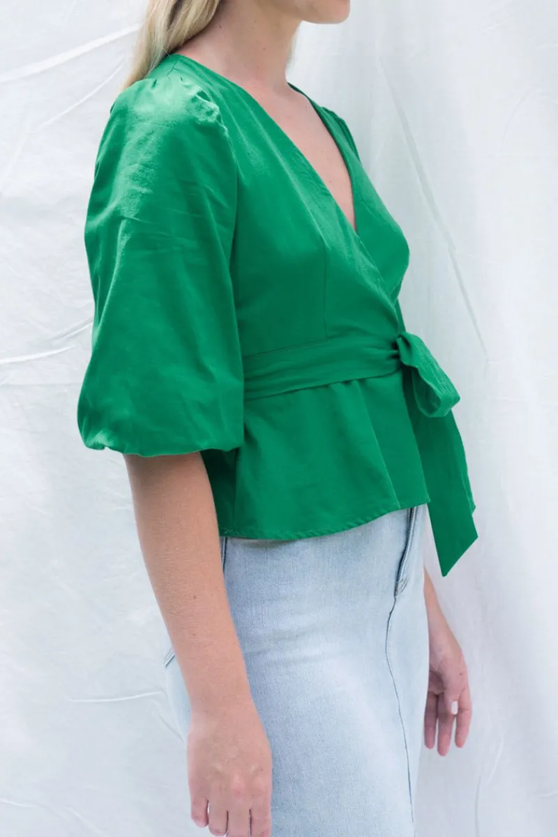 cross_front_bubble_sleeve_3.webp Zeinert & Co Cross Front Bubble Sleeve Top^ Tops