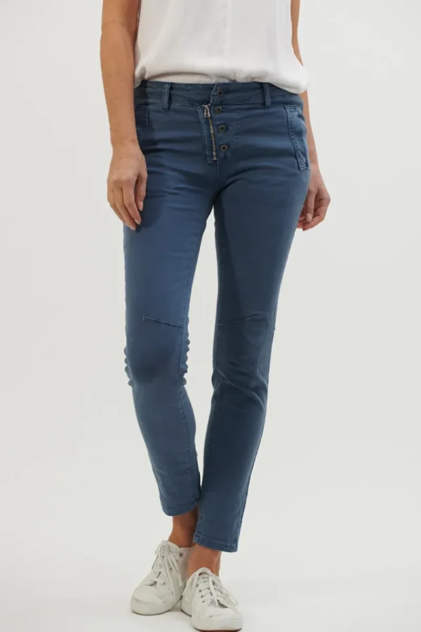 Italian Star Button Jean^ Jeans