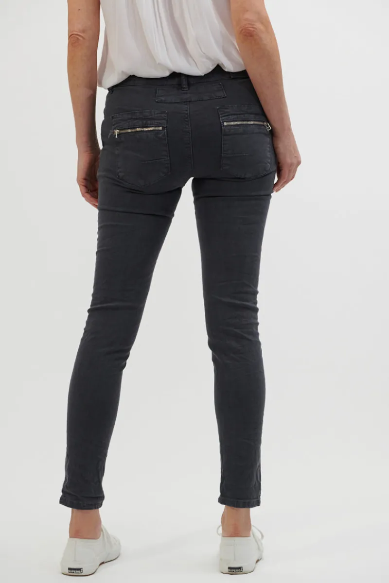 italian_star_button_jean_3-4.webp Italian Star Button Jean^ Jeans