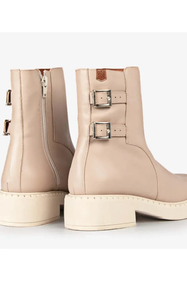 Popa Leonie Boots^ Shoes