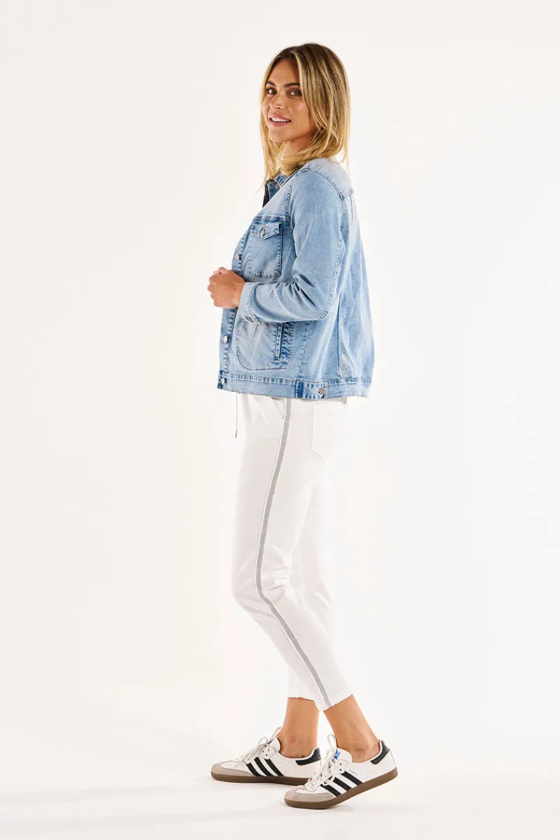 mayfair_denim_jacket_1.webp Betty basics Mayfair Denim Jacket^ Jackets