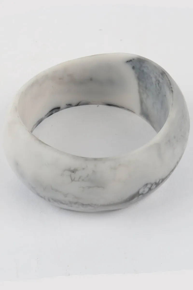 resin_bangle_white_marble_0.webp Moose and Meg Designs Resin Bangle White Marble L^ Jewellery