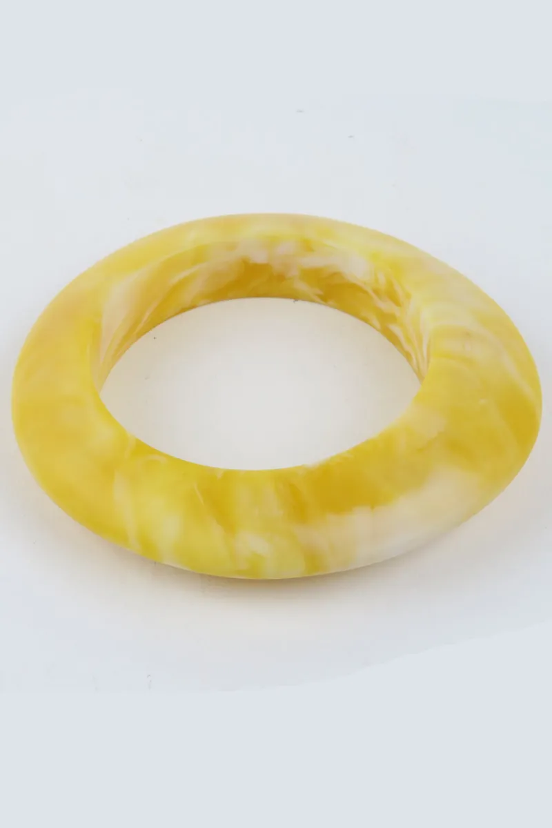 resin_bangle_yellow_marbl_0-1.webp Moose and Meg Designs Resin Bangle Yellow Marble M^ Jewellery