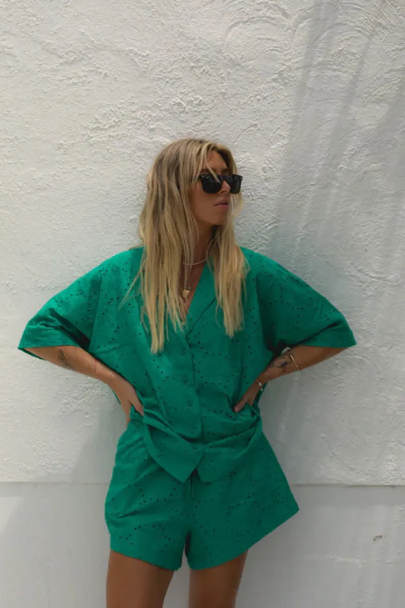 tropez_lace_shirt_1.webp Walnut Tropez Lace Shirt^ Shirts