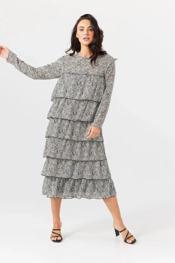 Brave and true Winter Garden Dress^ Dresses